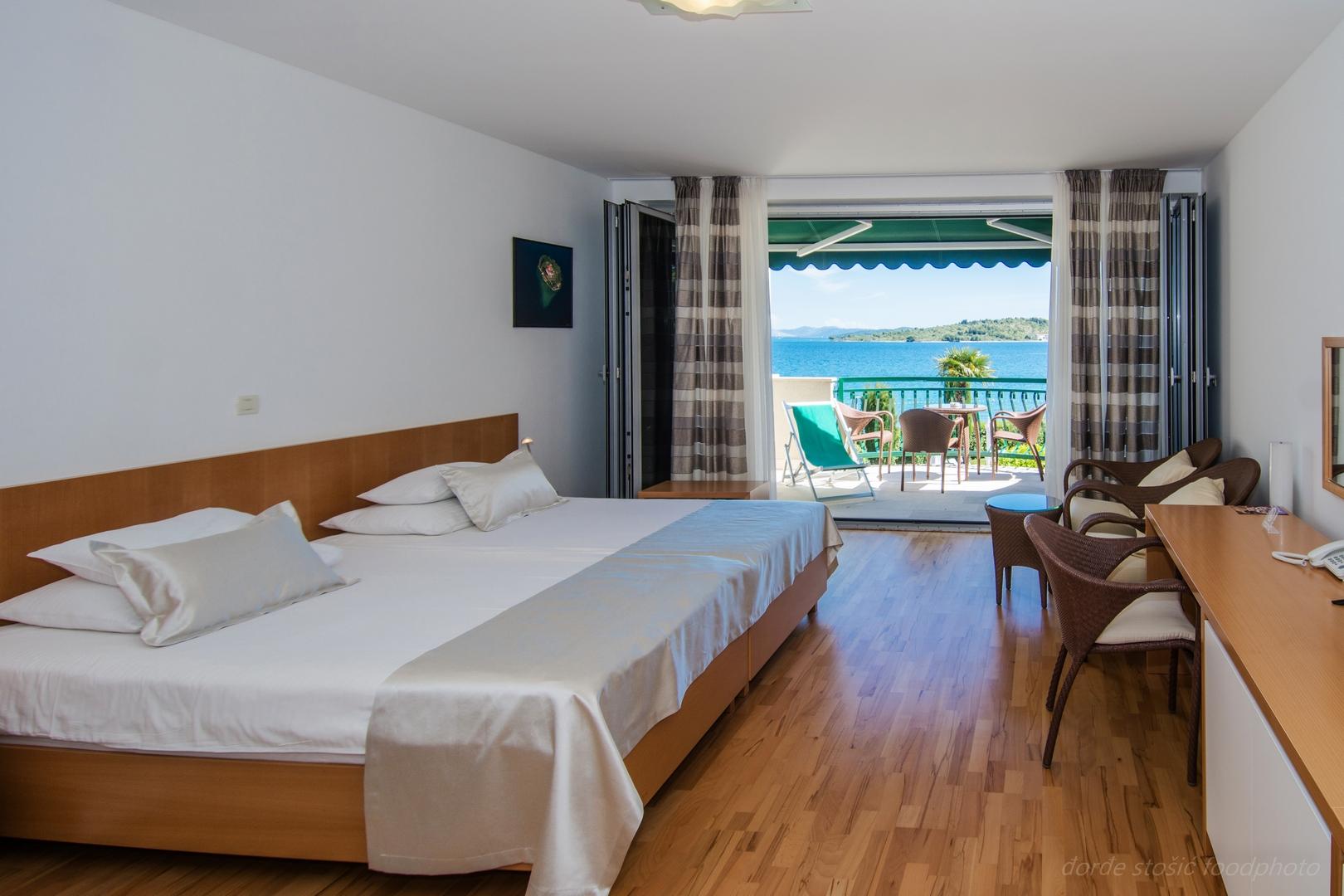 Hotel Villa Radin โวดีเซ ภายนอก รูปภาพ