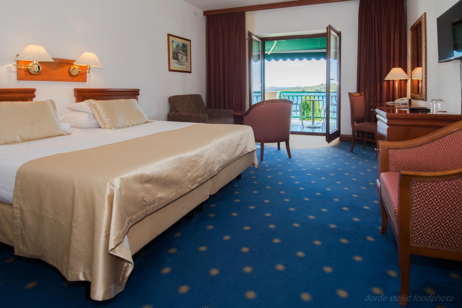 Hotel Villa Radin โวดีเซ ภายนอก รูปภาพ