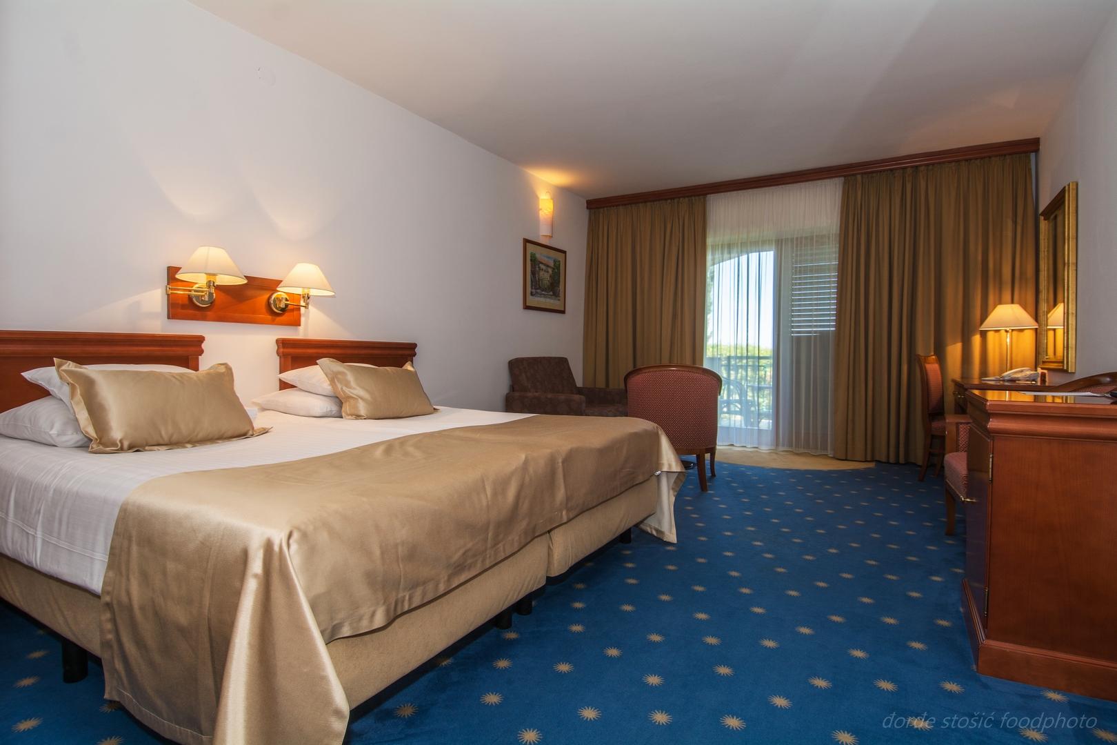 Hotel Villa Radin โวดีเซ ภายนอก รูปภาพ