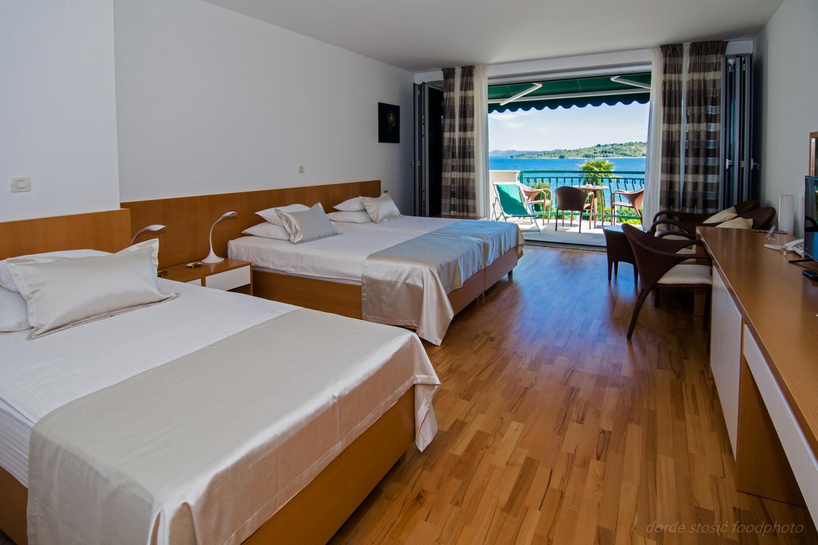 Hotel Villa Radin โวดีเซ ภายนอก รูปภาพ