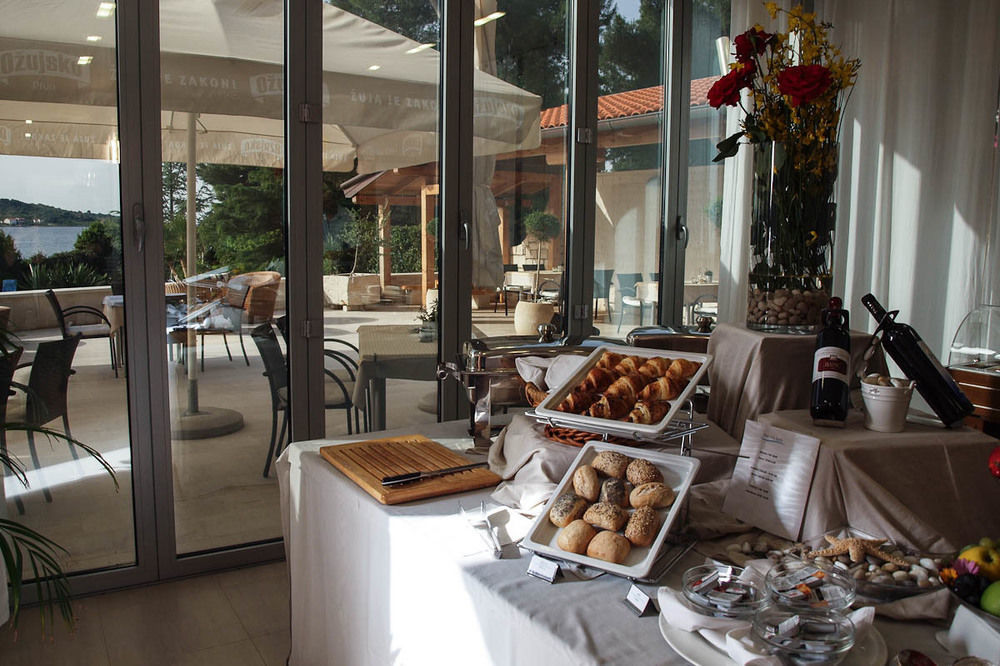 Hotel Villa Radin โวดีเซ ภายนอก รูปภาพ